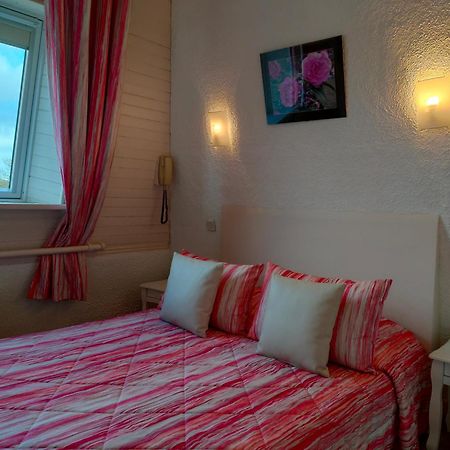 Hotel Le Littoral Lezardrieux Ngoại thất bức ảnh